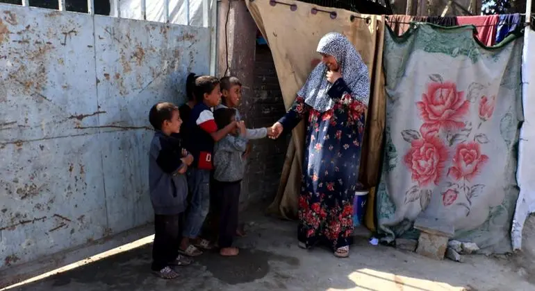 بين فرح وألم – سكان غزة يعلقون على إعلان تأمين وقف إطلاق النار