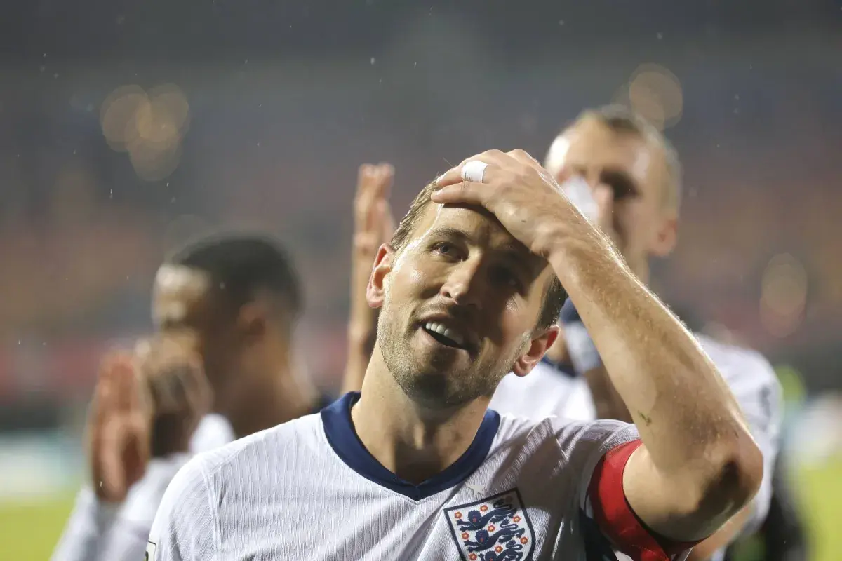 كين قائد إنجلترا: ما زلت متأثراً بإهدار ركلة جزاء في كأس العالم 2022