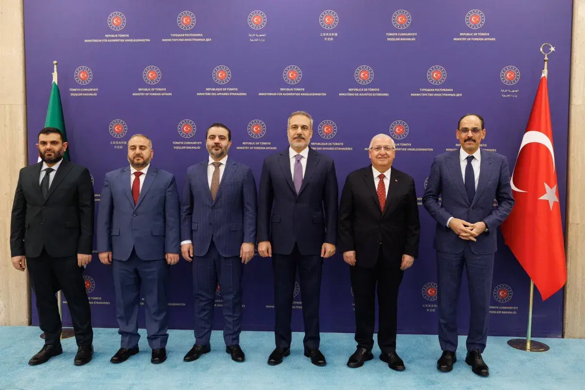 تركيا تؤكد استمرار دعمها بناء القدرات الأمنية لسوريا