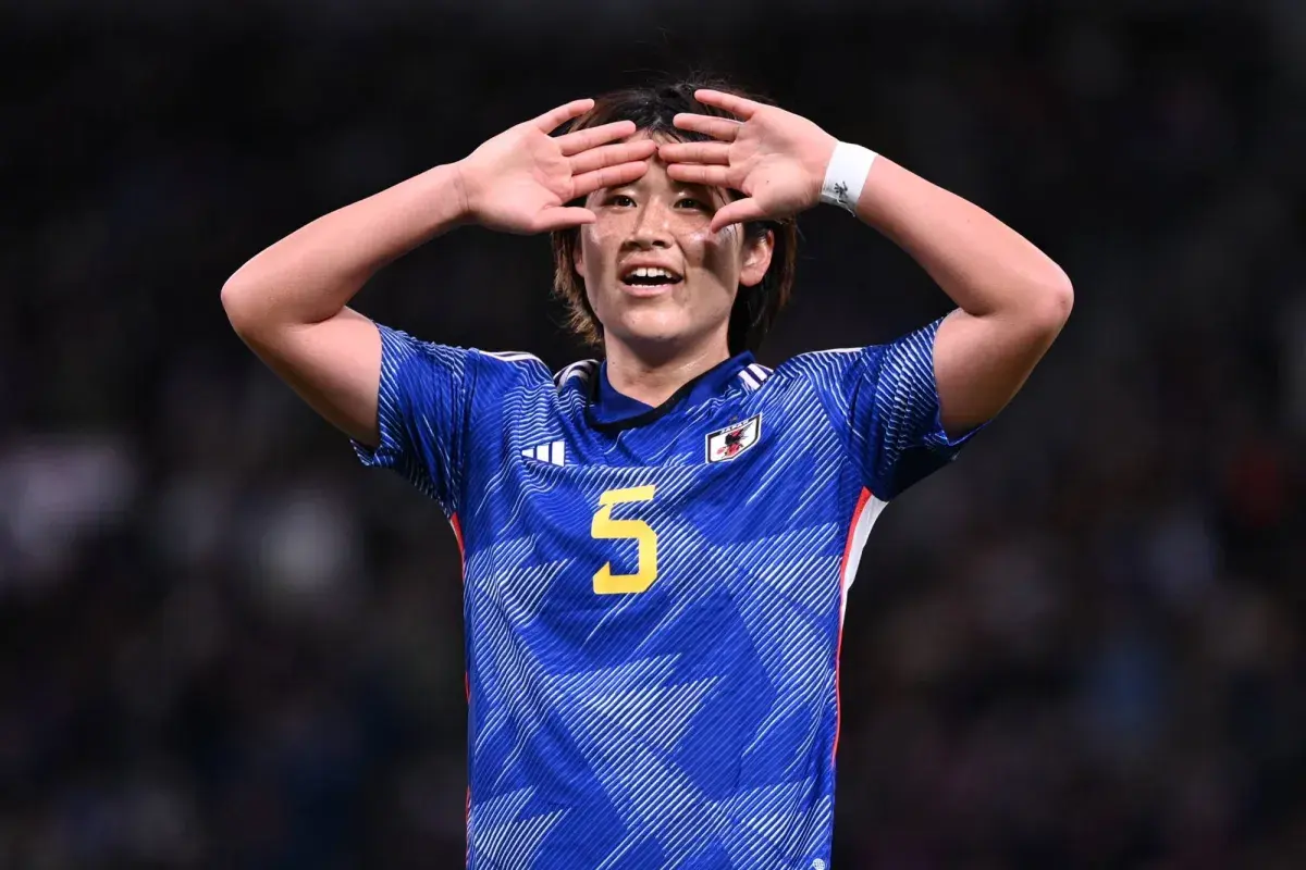 اليابانية تاكاهشي: الفوز بجائزة أفضل لاعبة في آسيا مسؤولية كبيرة