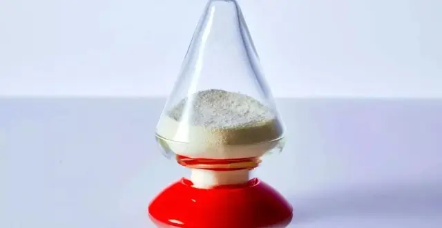 تويوتا تستعد لإطلاق أول سيارة كهربائية ببطارية صلبة بالكامل في العالم عام 2027