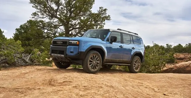 تويوتا تطور طائرة بدون طيار لمساعدة السائقين أثناء القيادة على الطرق الوعرة