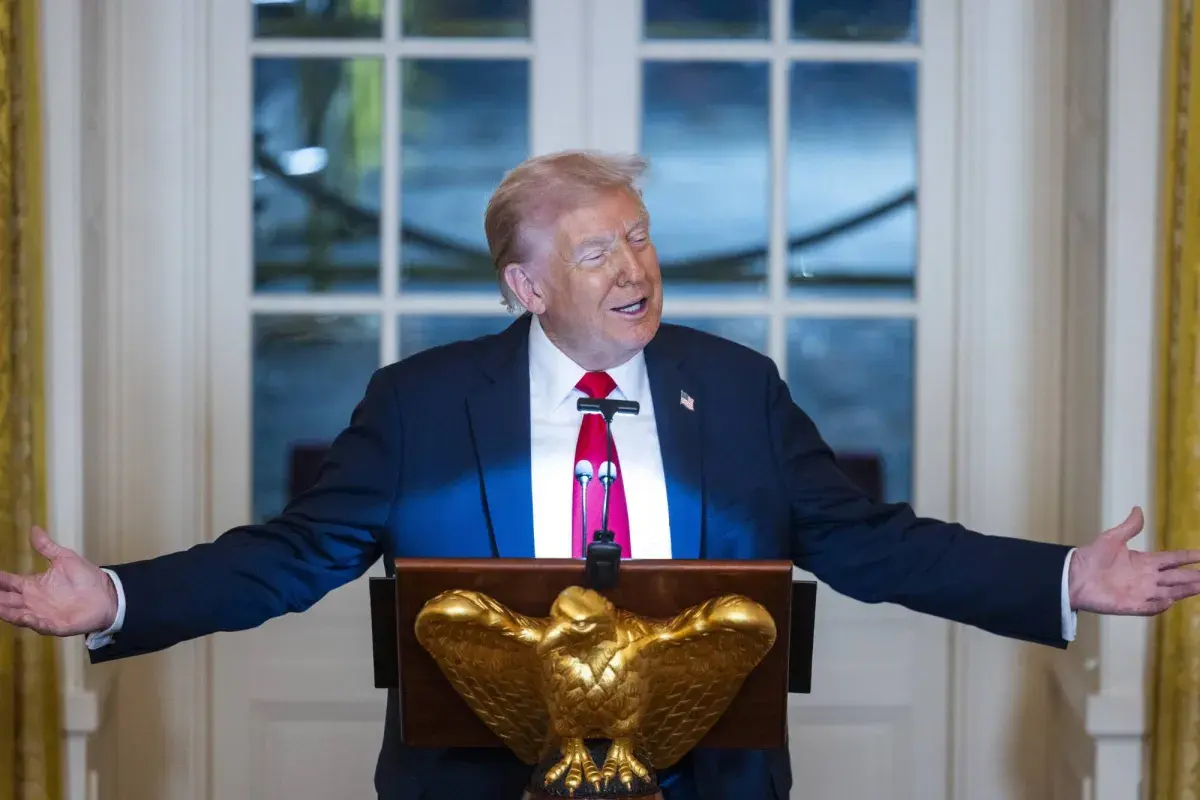 وسط أطول إغلاق حكومي... قاضية أميركية توقف خطة ترمب لتسريح موظفين فيدراليين