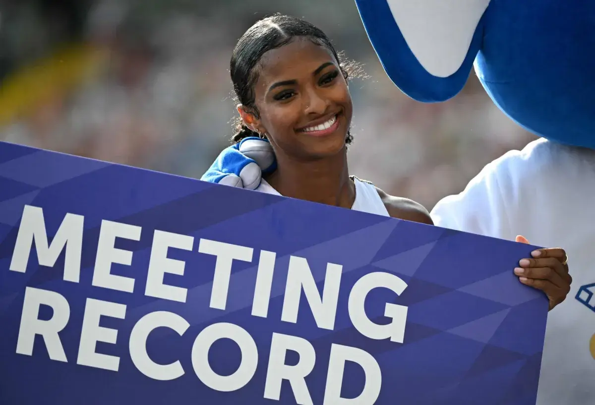 راسل تتوقع رقماً قياسياً في 100 متر حواجز