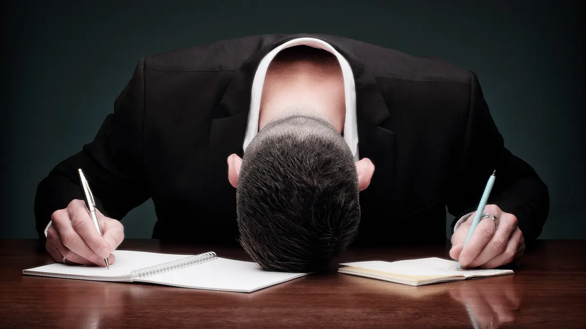 هل تشعر بأنك لا تحظى بتقدير كاف في العمل؟ إليك السبب والحل