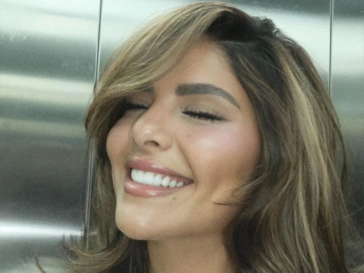 افضل لوس باودر لتثبيت المكياج والحدّ من لمعان البشرة