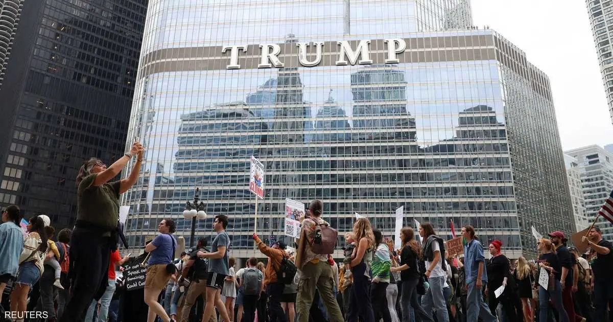 تظاهرات تجتاح الولايات المتحدة ضد الرئيس ترامب