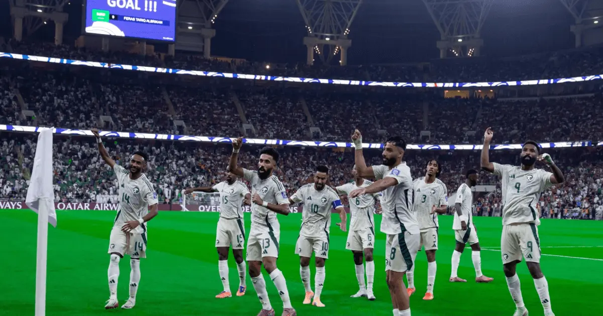 المنتخب السعودي يفوز على إندونيسيا.. ويضع قدما في المونديال