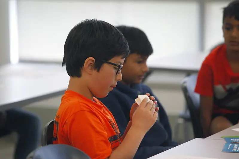 شكوك حول تجربة المارشملو - العلوم الحقيقية