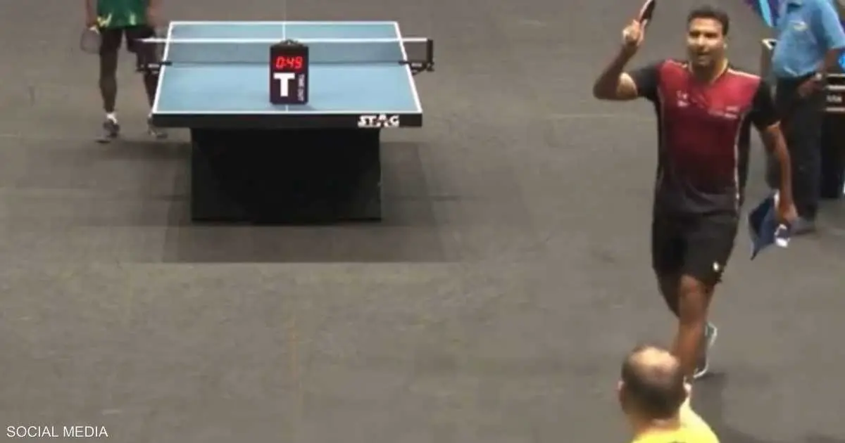 فيديو "فضيحة الطاولة" بين لاعبين مصريين.. وهذا قرار الاتحاد