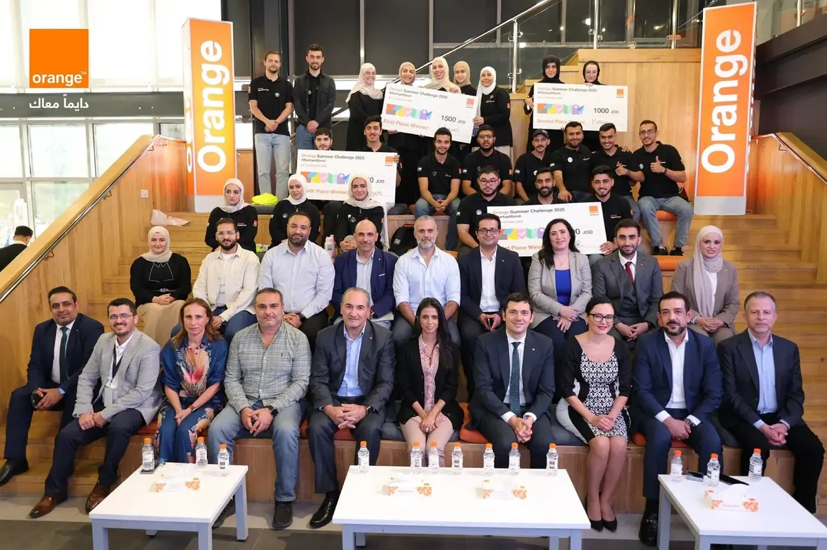هاشتاق عربي - أورنج الأردن تختتم تحدي أورنج الصيفي 2025 بمشاريع شبابية مبتكرة - صور