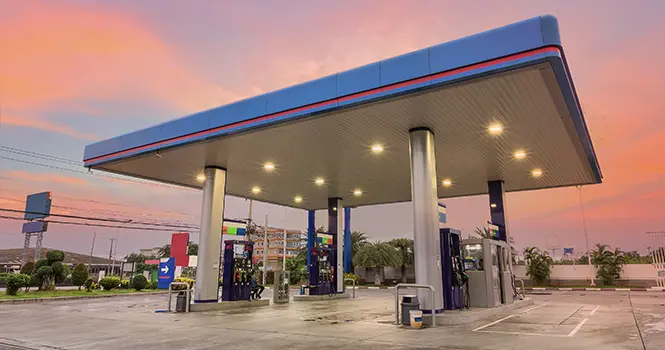5 شركات تستحوذ على 31% من محطات الوقود في السعودية