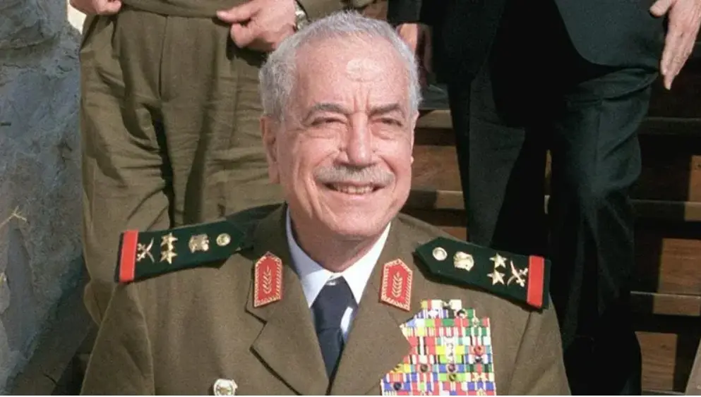 وثائق تكشف أوامر إعدام موقعة من مصطفى طلاس في سوريا