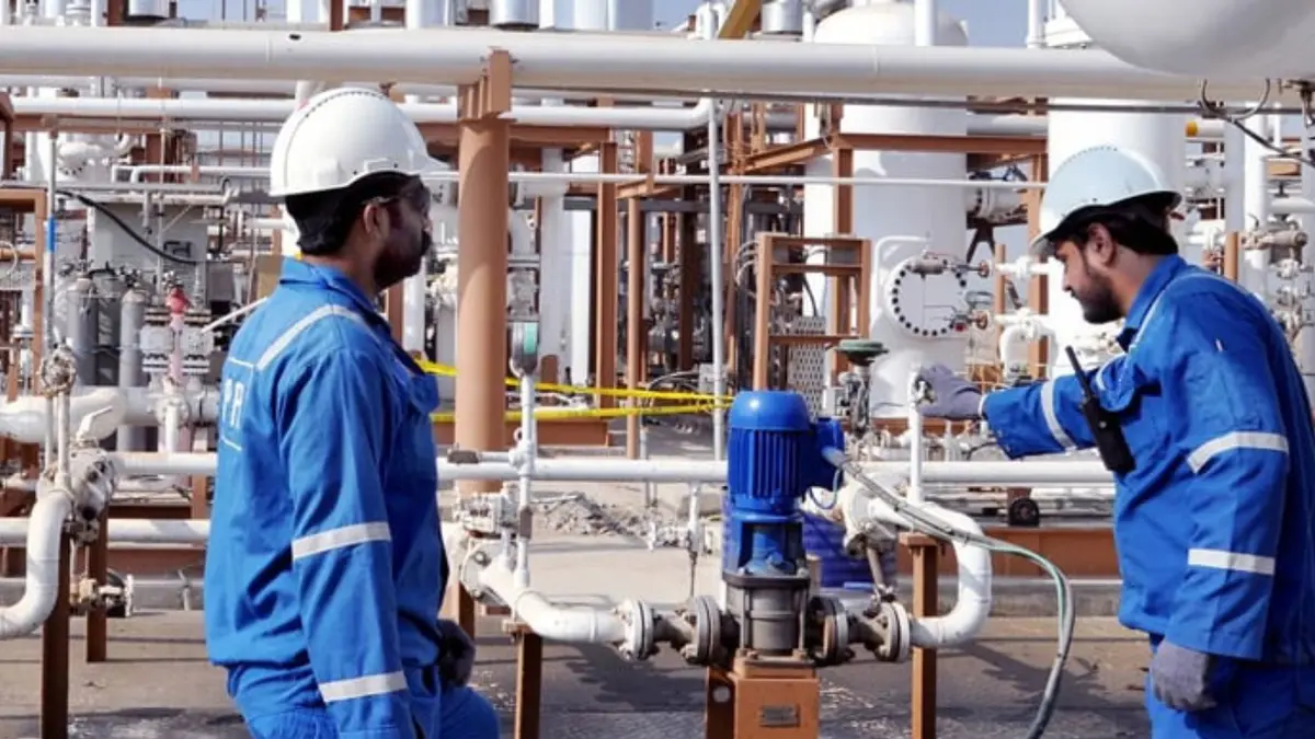 النفط يقفز 3% بعد عقوبات أمريكية على أكبر منتجي الخام الروسي