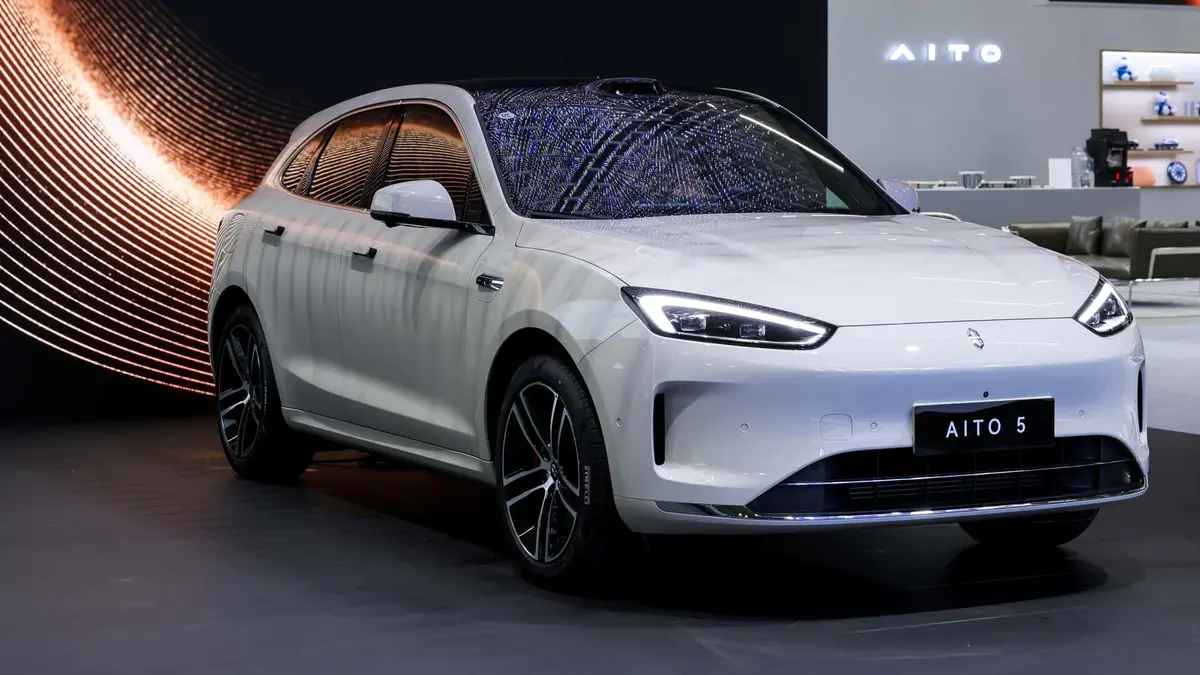 سيارات AITO الرياضية متعددة الاستخدامات الجديدة تُبشر بتشكيلة واسعة للسوق العربية