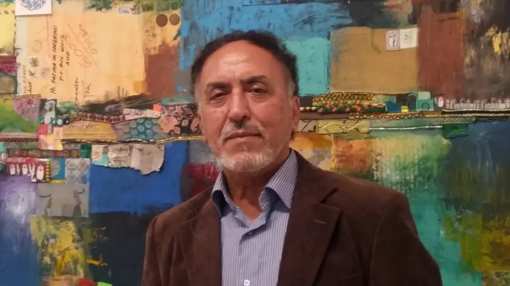 حسان عزت.. شاعر الحب والمقاومة يترجل بصمت الشعراء