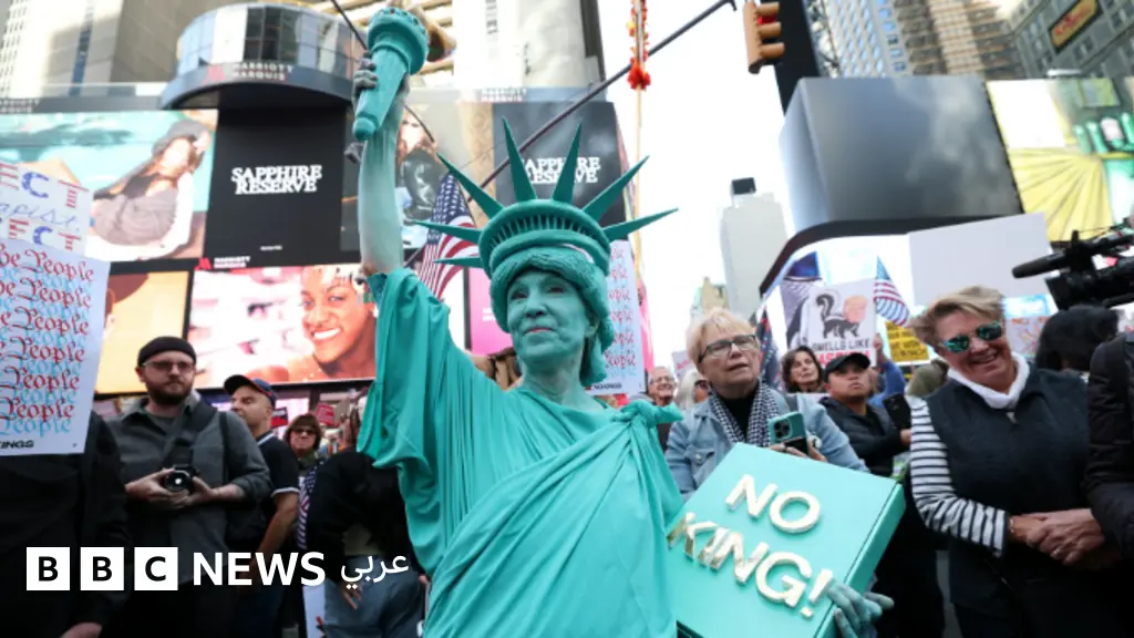 دونالد ترامب: "لا ملوك، تعني لا ملوك" – مقال في نيويورك تايمز