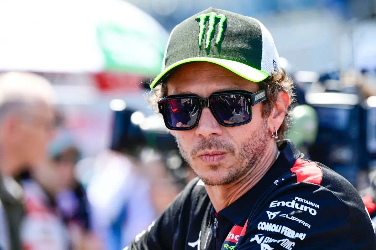 Valentino Rossi: Francesco Bagnaia will &ldquo;fight for victory again&rdquo;