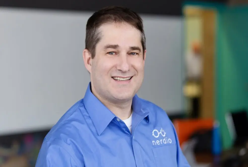 جوزيف لاندس.. دروس في القفز من الوظيفة الآمنة إلى ريادة الأعمال