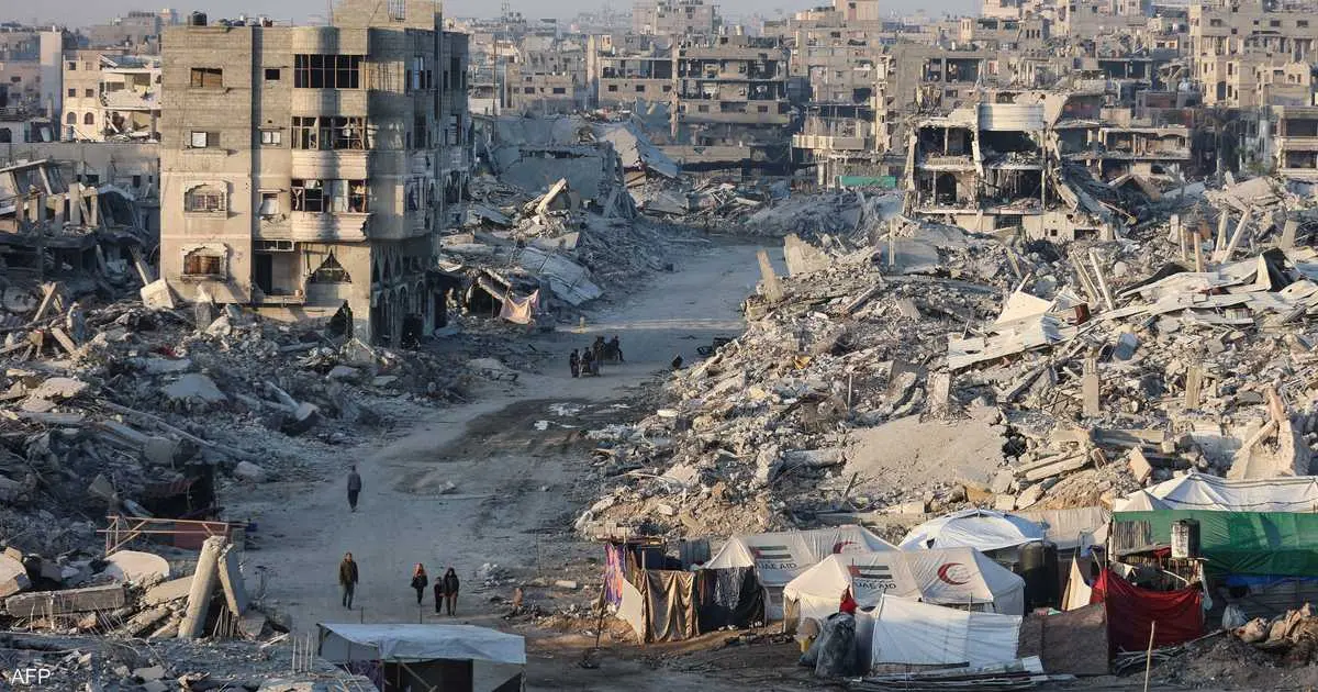 فريق مصري يدخل غزة للمساعدة في العثور على جثث الرهائن