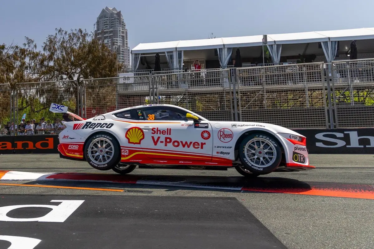 Multiple photographers injured in Supercars crash