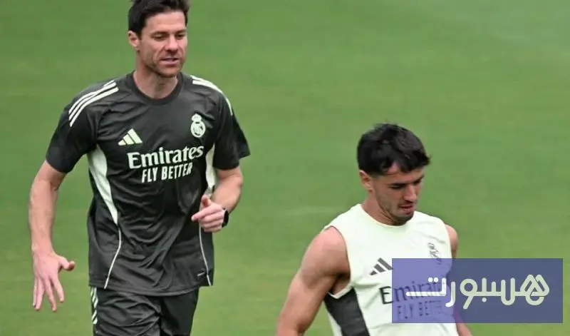 دياز يحرج ألونسو مع الإعلام الإسباني قبل الكلاسيكو المنتظر أمام برشلونة