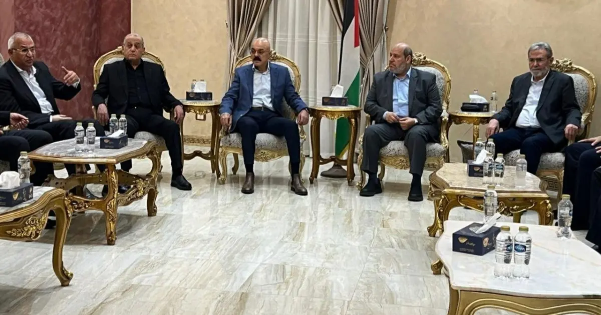 تفاصيل اجتماعات الفصائل الفلسطينية بالقاهرة.. توافق مبدئي على لجنة إدارة غزة واجتماع شامل الشهر المقبل