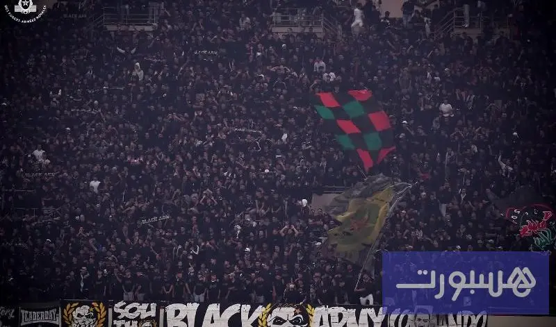 الجيش الملكي يشيد بجماهيره أمام حوريا