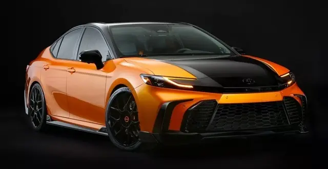 تويوتا تكشف عن كامري GT-S اختبارية بتصميم رياضي جريء في معرض SEMA 2025