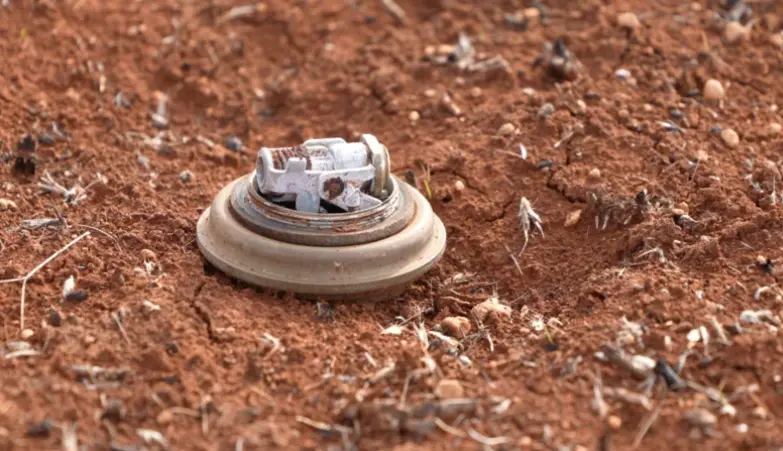 إصابة طفل بانفجار جسم من مخلفات الحرب في ريف حلب الجنوبي