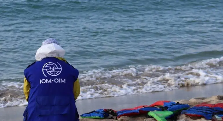 كان على متنه سودانيون، انقلاب قارب قبالة ساحل ليبيا