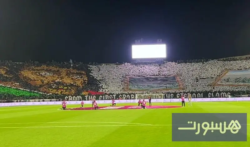جماهير الرجاء تخلق الحدث بتيفوهات رائعة في الديربي