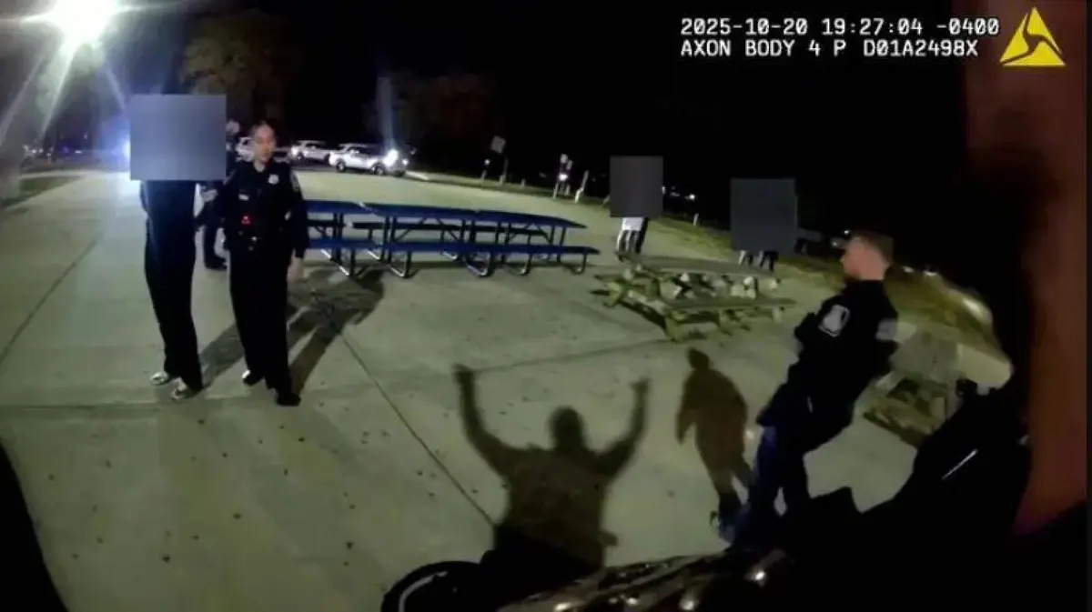 هاشتاق عربي - الشرطة تحاصر طالبا أميركيا بسبب خطأ الذكاء الاصطناعي