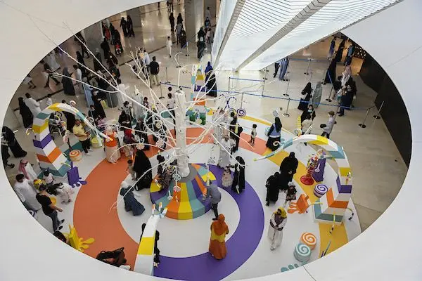 «شتاء إثراء 2025-2026».. عرض مرئي فريد الأكبر بالمنطقة