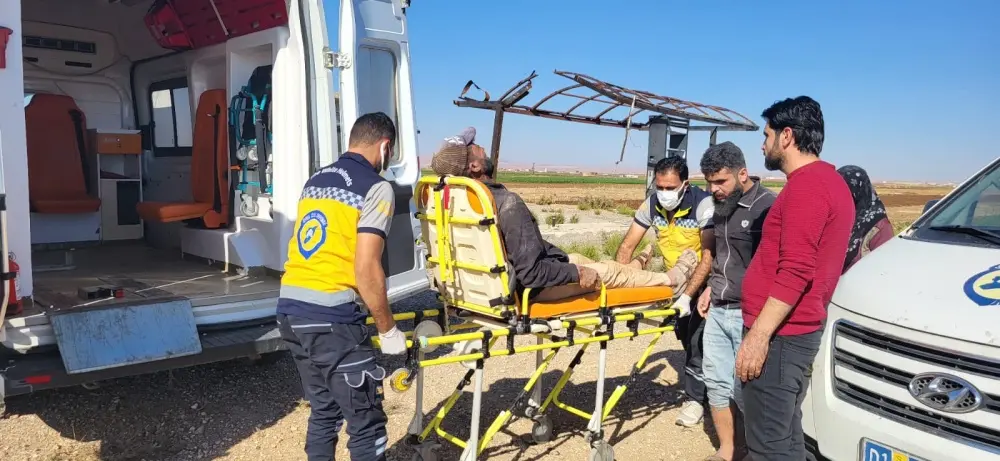 إصابة 4 مدنيين بانهيار منزل متصدّع أثناء ترميمه في كرناز بريف حماة