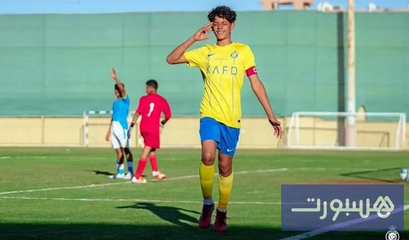 رونالدو يحلم باللعب إلى جانب نجله