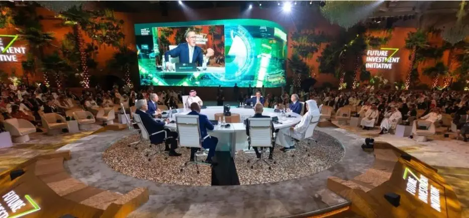 خارطة طريق جديدة للذكاء الاصطناعي.. تعاون بين معهد مبادرة الاستثمار و«أكسنتشر»