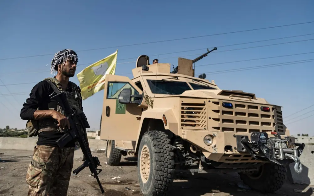 تحركات عسكرية وحملة اعتقالات في ريف الرقة الشرقي