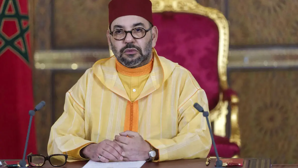ملك المغرب يرحب بقرار مجلس الأمن تأييد خطة الحكم الذاتي في الصحراء الغربية ويدعو الجزائر للحوار