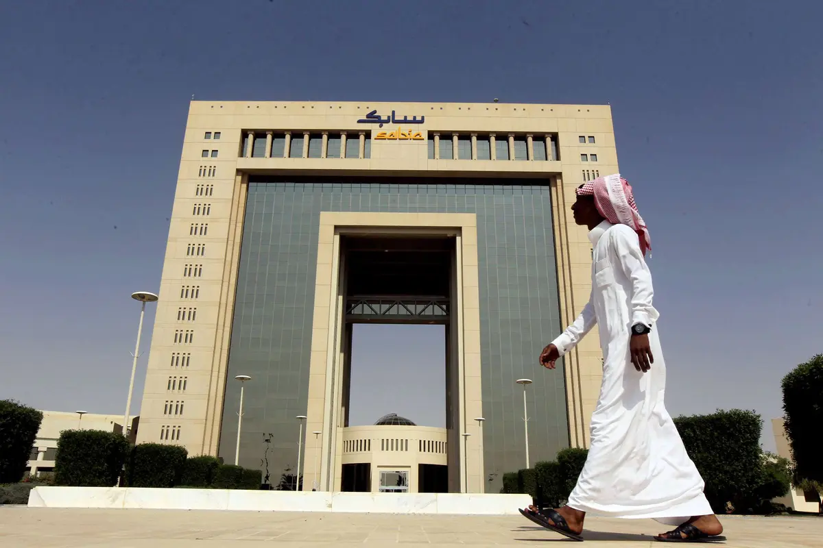 أرباح “سابك” السعودية تنخفض 56% على أساس سنوي خلال الربع الثالث 2025