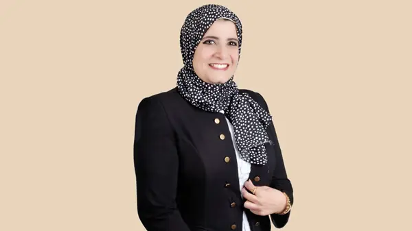 د. نرمين نحمدالله تكتب: خمس نجوم