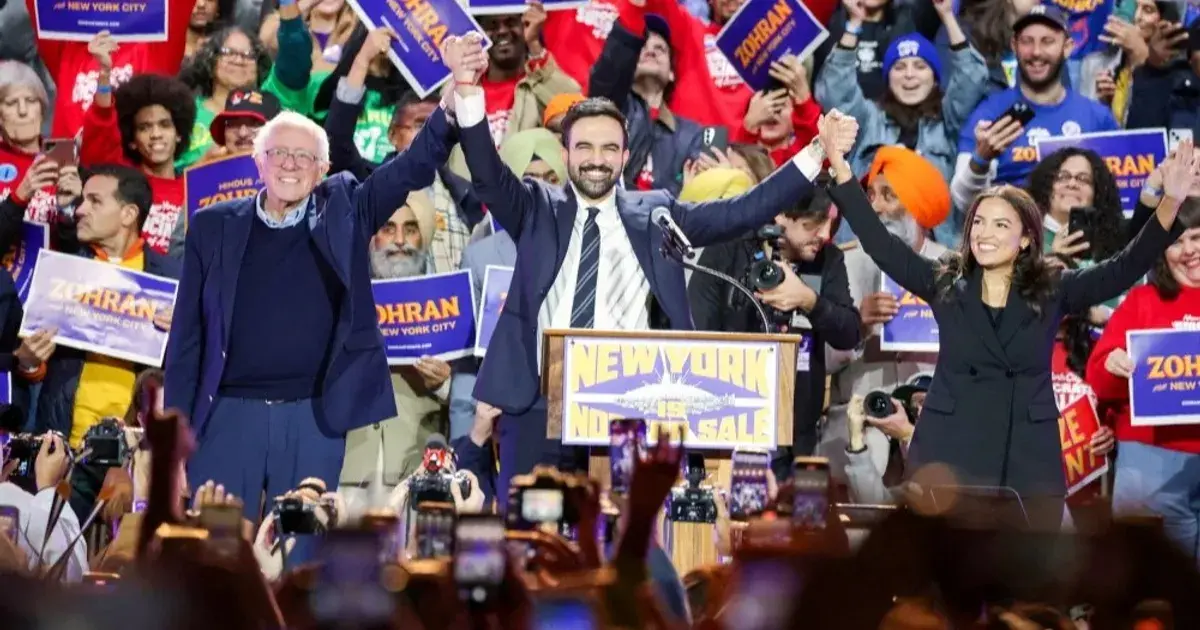 زهران ممداني.. أول مسلم يقترب من الفوز بمنصب عمدة نيويورك