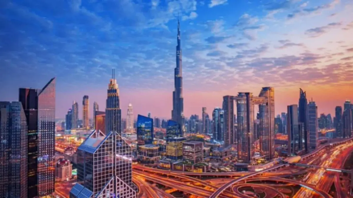 اتفاقية رباعية بالإمارات لدعم الذكاء الاصطناعي وتعزيز كفاءة قطاع الطاقة