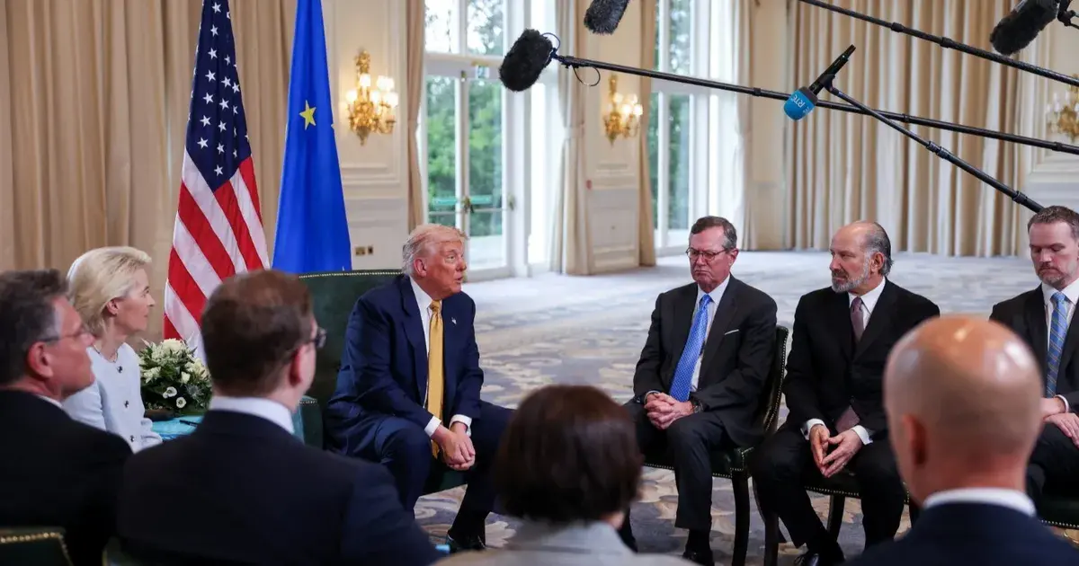 الاتحاد الأوروبي يدعو وزير التجارة الأميركي إلى بروكسل سعياً لتنازلات من واشنطن