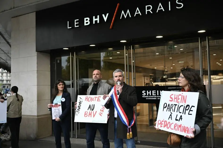 "شي إن" مهددة بالحظر في فرنسا لبيعها دمى أطفال "جنسية"