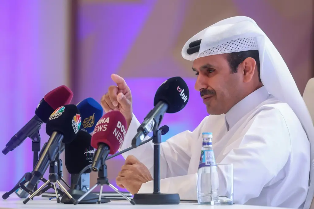 الدوحة تلوّح بقطع إمدادات الغاز عن أوروبا على خلفية تشريع لمراعاة البيئة وحقوق الإنسان