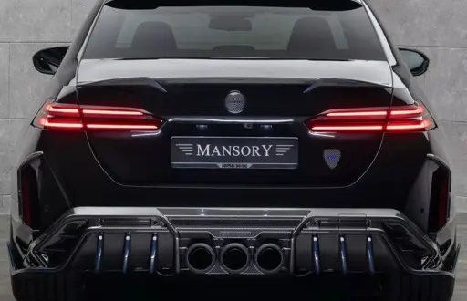 مانسوري تضيف لمساتها الجريئة على بي إم دبليو M5 الجديدة بقوة 838 حصان