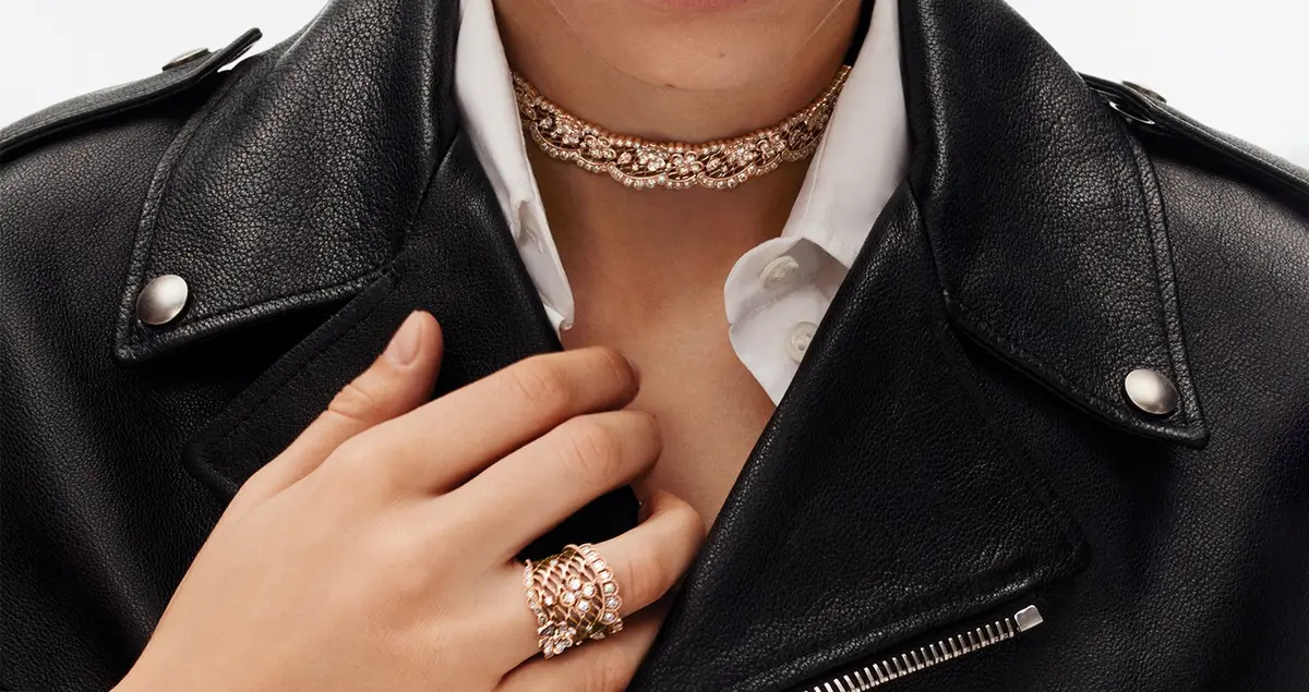 الدانتيل يلتقي ببريق الماس في مُجوهرات DIOR الجديدة!