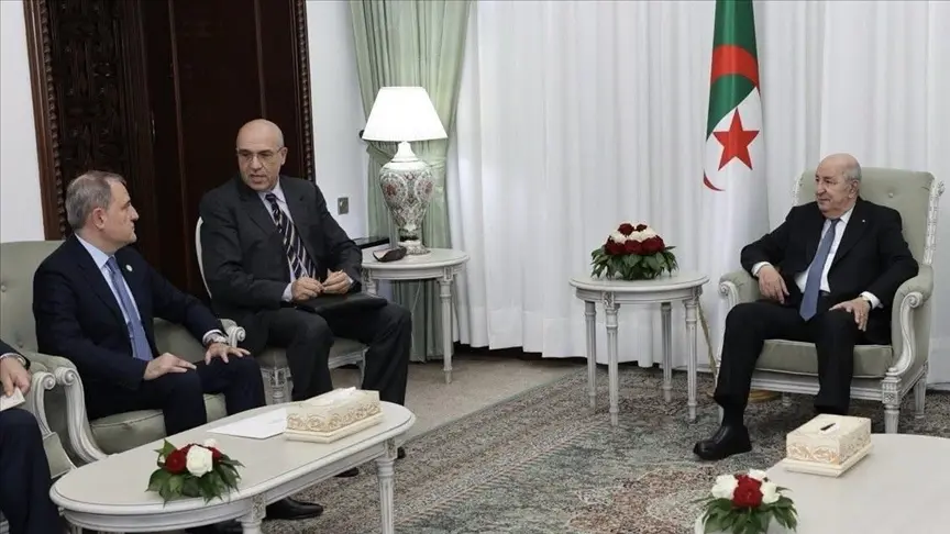 الجزائر وأذربيجان توقعان اتفاقا لإنشاء لجنة اقتصادية مشتركة