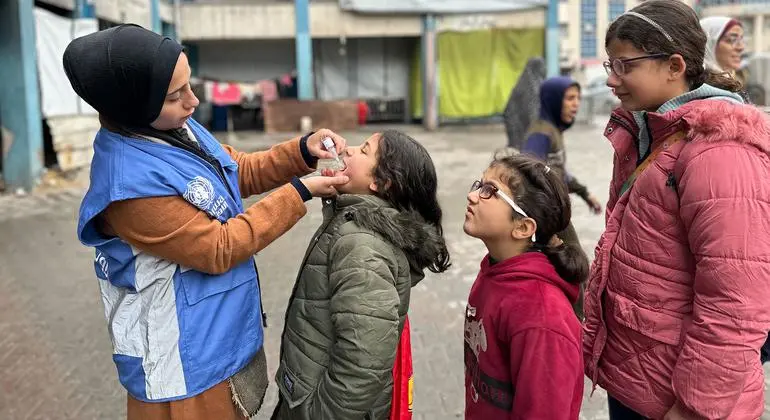 "شريان حياة يعيد الأمل في المستقبل"، حملة تطعيم جديدة لحماية 44 ألف طفل في غزة